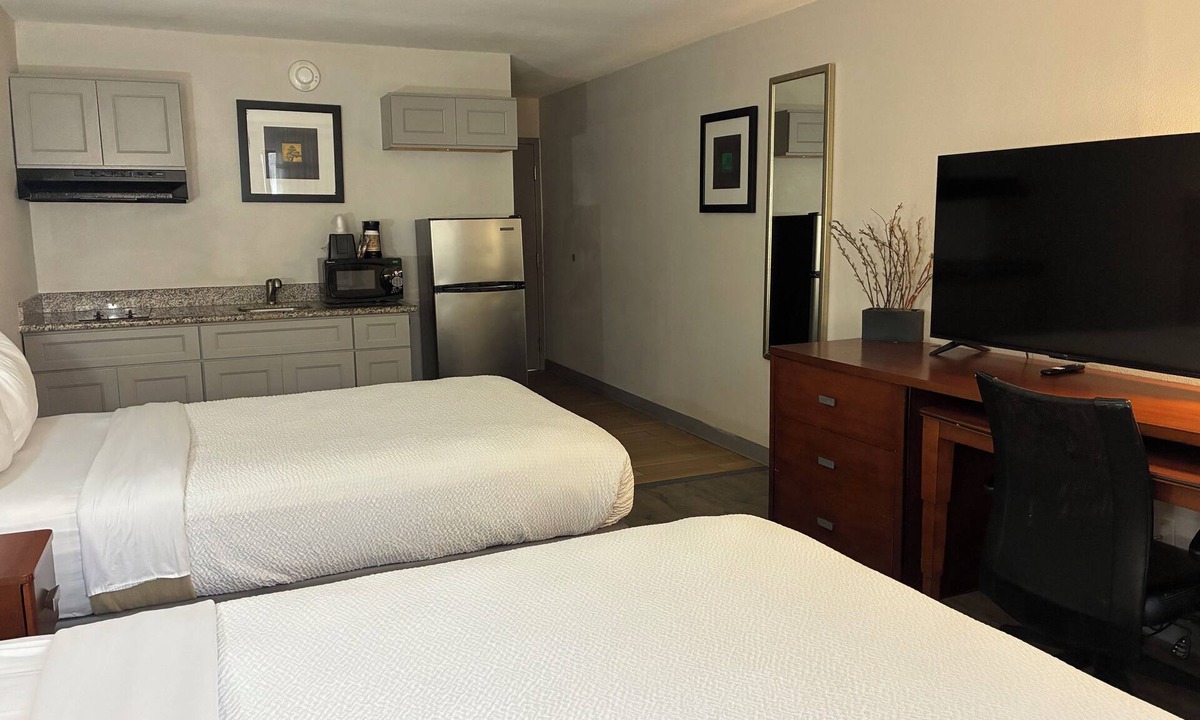Orange Hotel | Orange Studios