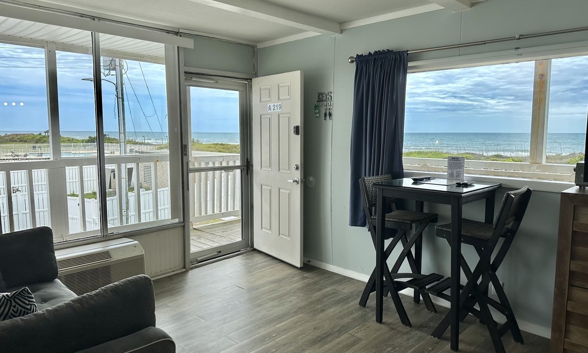 Atlantic Beach Condo | PANORAMIC OCEAN VIEW CONDO W/DIRECT ACCESS TO A SECLUDED BEACH!