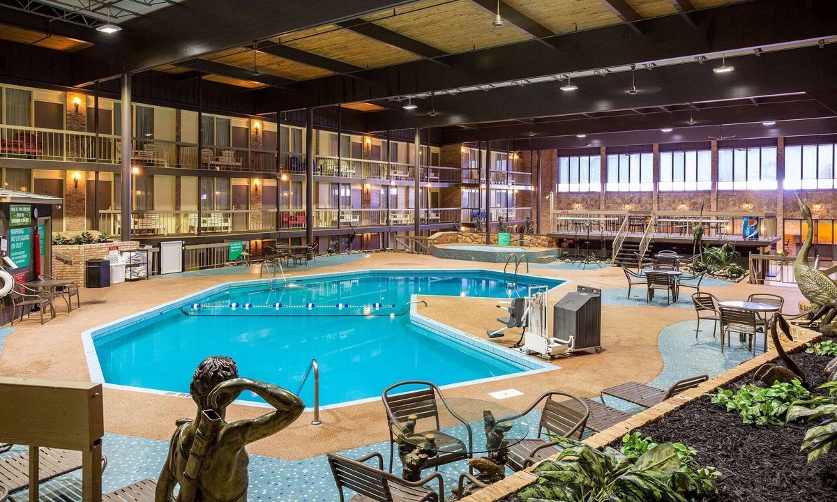 West Middlesex Hotel | Park Inn by Radisson Sharon