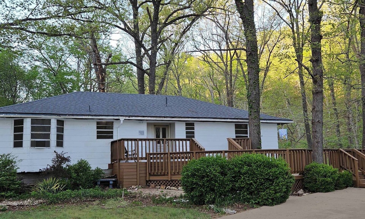 Moodys House | Peaceful Getaway Near Blue Hole Park - Salina, OK