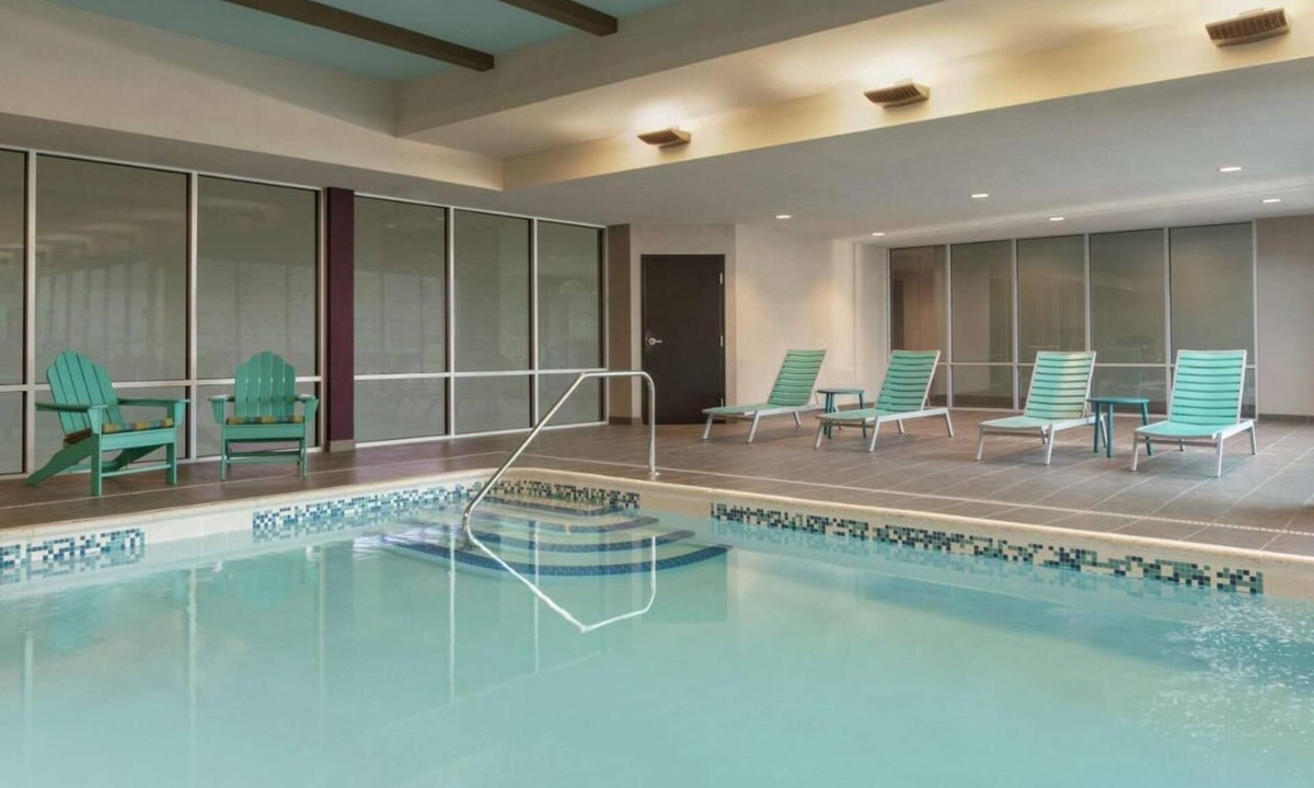 Williamsville Hotel | Perfect Spot for Unwinding! Onsite Pool, Pet-Friendly Property, Free Breakfast!