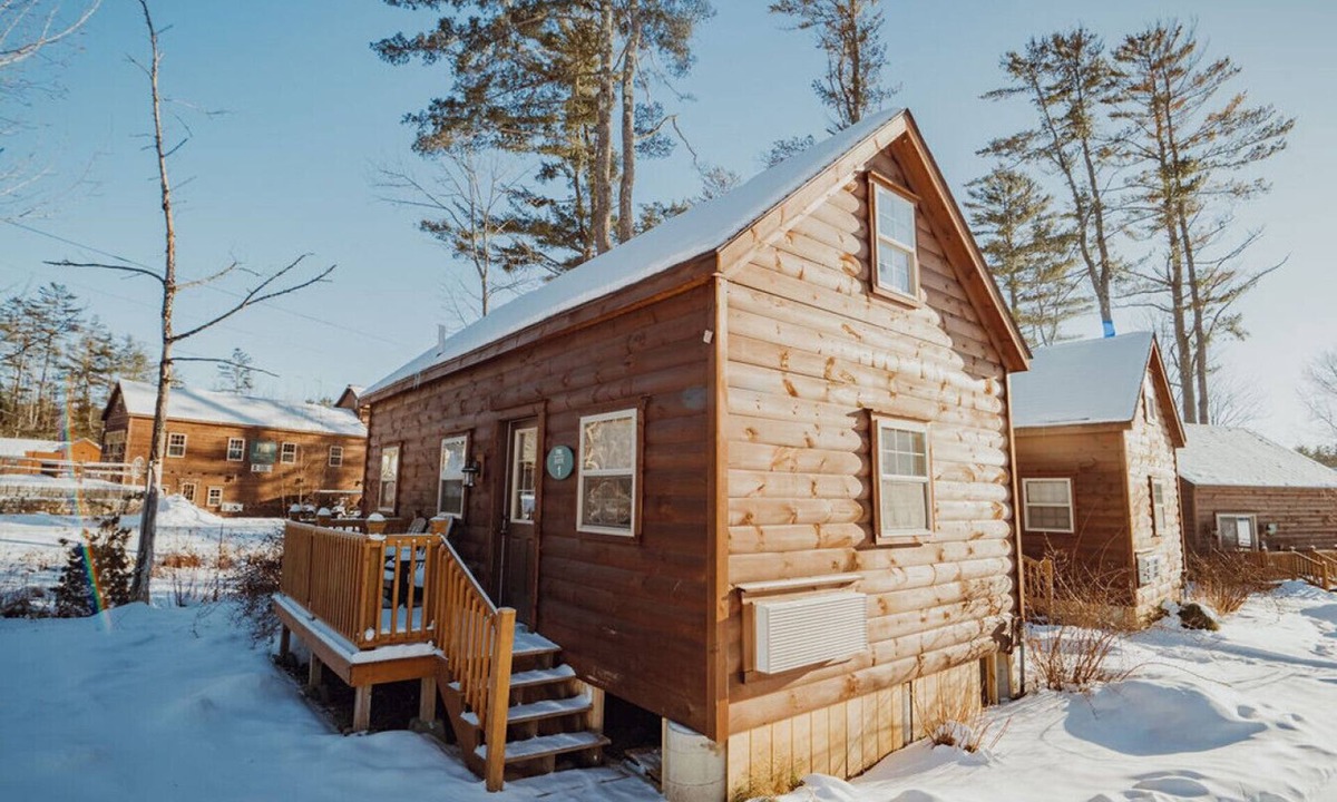 Bethlehem Cabin | Pet Friendly Log Cabin | Sauna