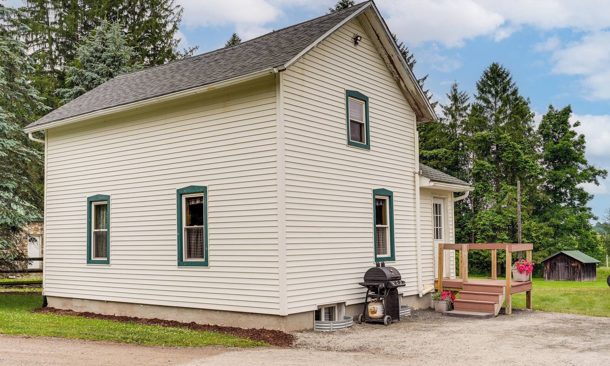 Wellsboro Cabin | Pets Welcome! All-Season Getaway in Wellsboro