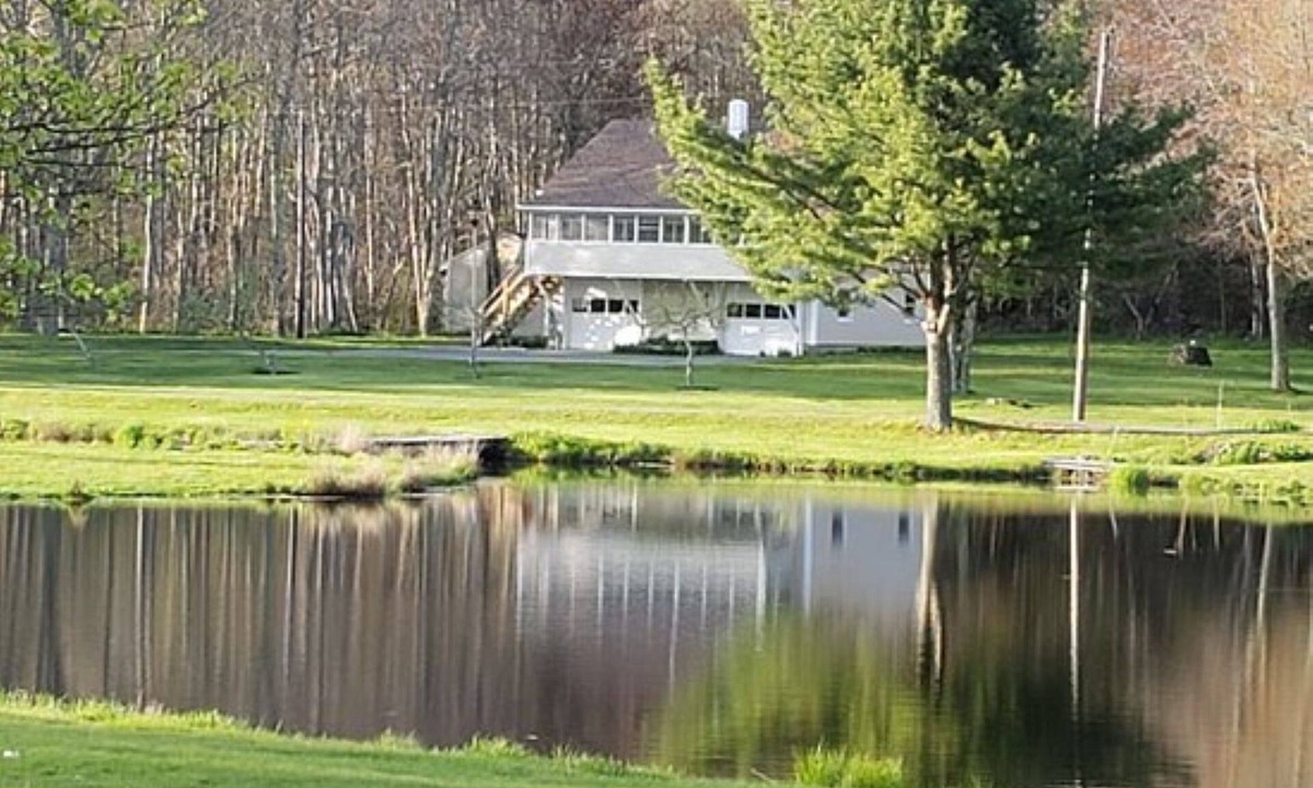 Bar Harbor Apartment | Pond View - sweet little apt near Acadia National Park