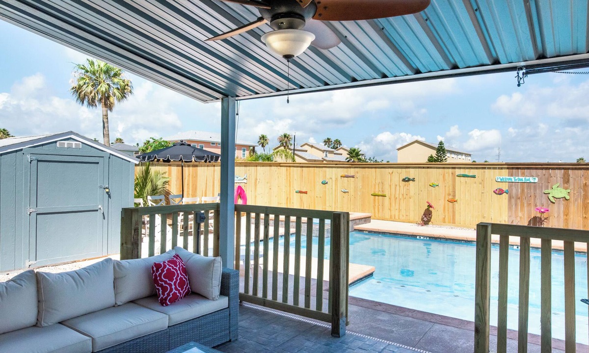 Port Aransas House | Port A Ponderosa by Silver Sands Vacation Rentals