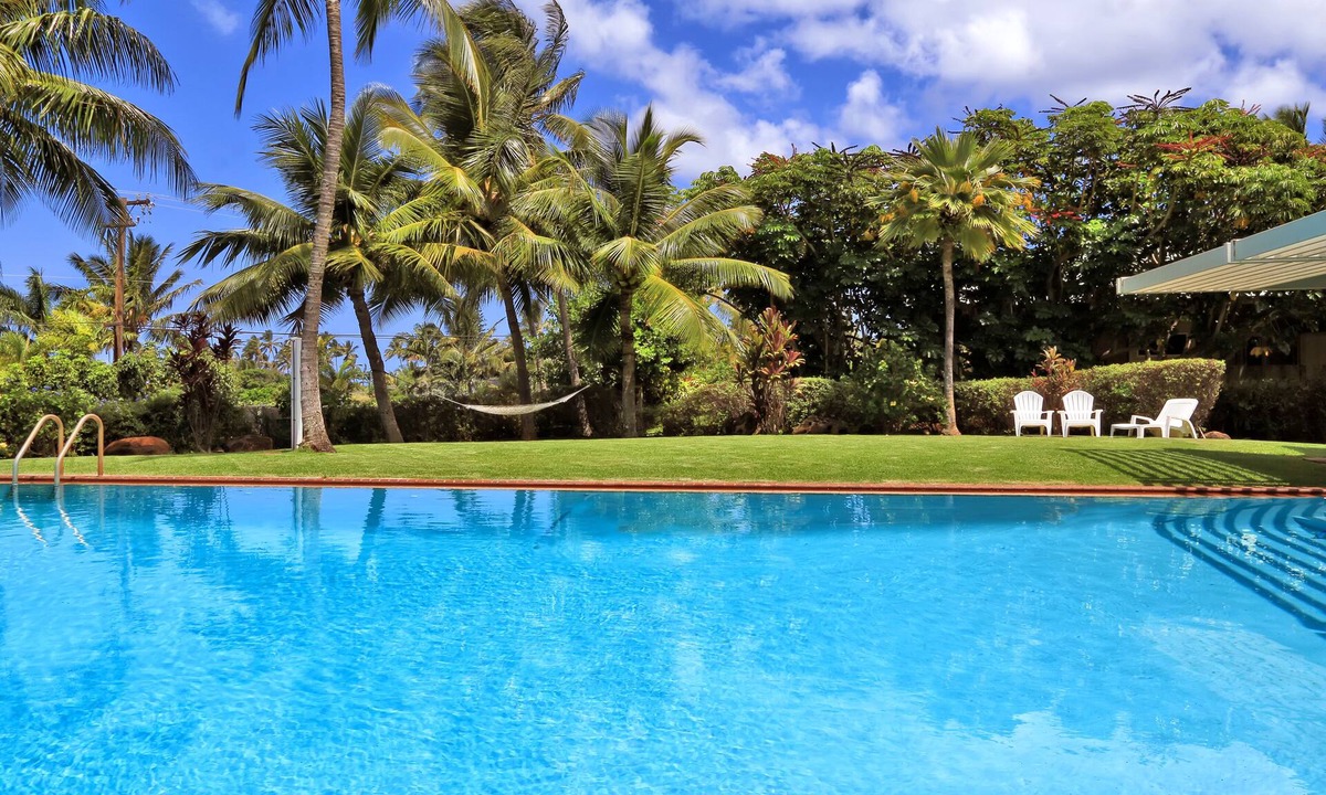Spreckelsville House | Private Pool & Tennis Court - Views Of MTN Close to Ocean