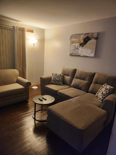 Buffalo Apartment | private upper 1 bd apartment