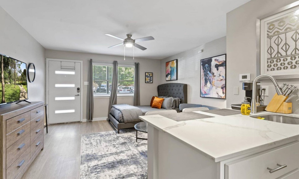 Allandale Apartment | Quaint Studio Close to Downtown and Domain