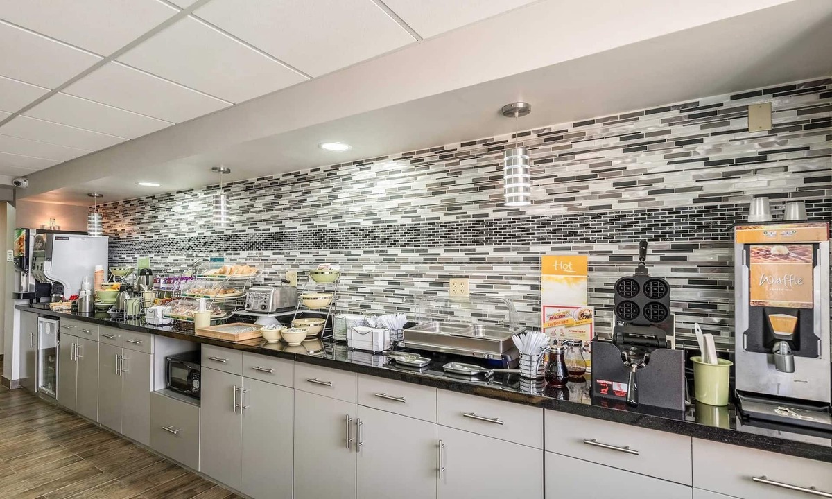 Grove City Hotel | Quality Inn Grove City - Columbus South