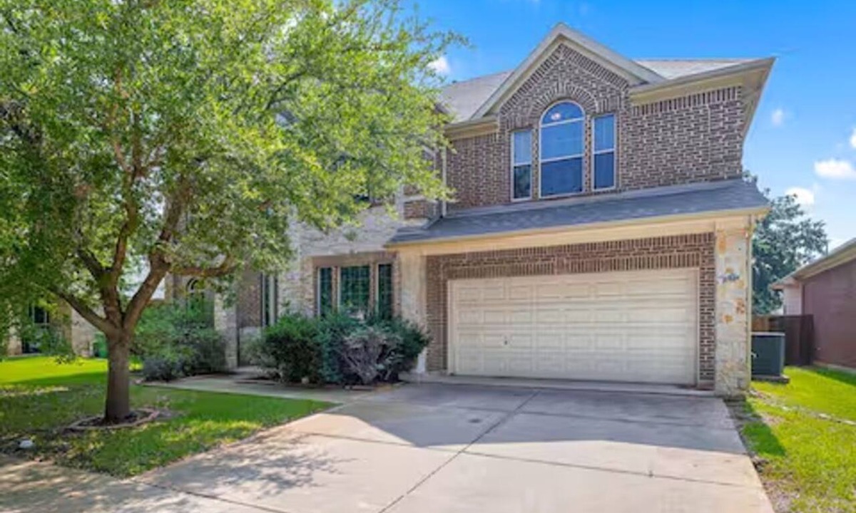 Denton House | Relaxed Family Home in Denton/Entire Home