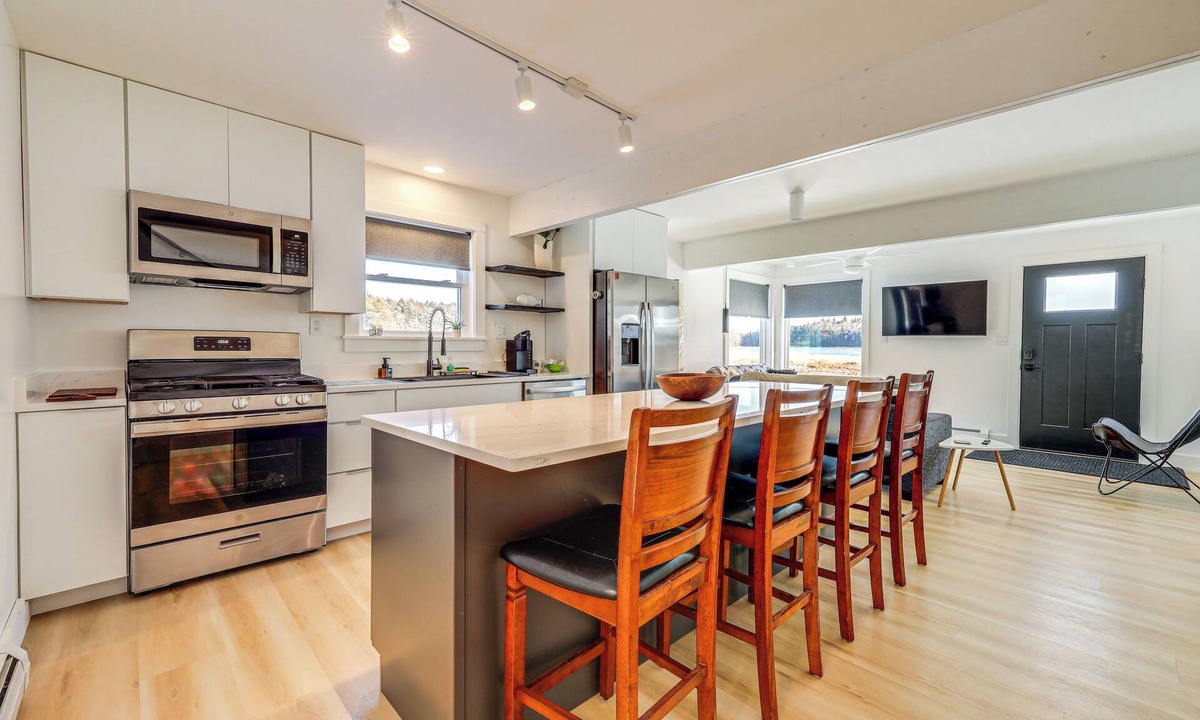 Frankfort House | Remodeled Home w/River Views in Frankfort!