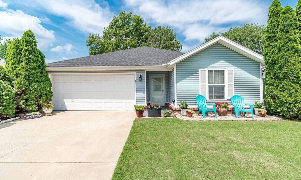 Bentonville House | Renovated 3BR2BA home near bike trails and Brewery