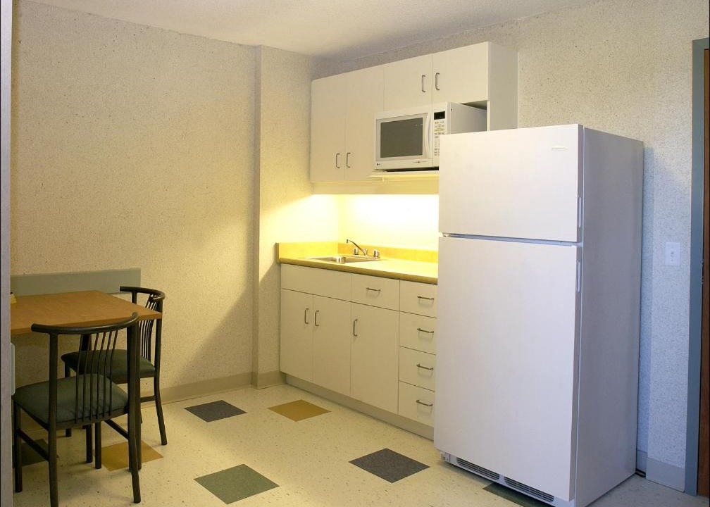 Barrie Hotel | Residence & Conference Centre- Barrie