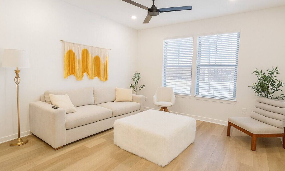 Sherman Apartment | ResortStyle Haven w/Prime Amenities & A+Location