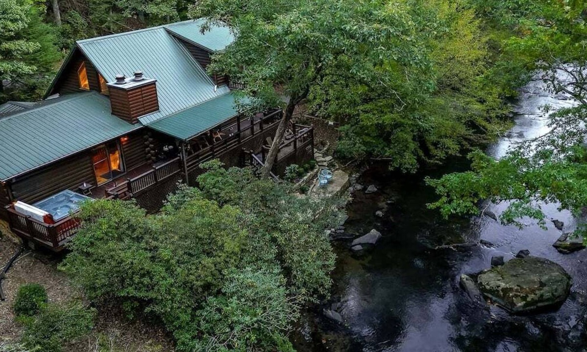 Ellijay Cabin | River Run | Ellijay, GA
