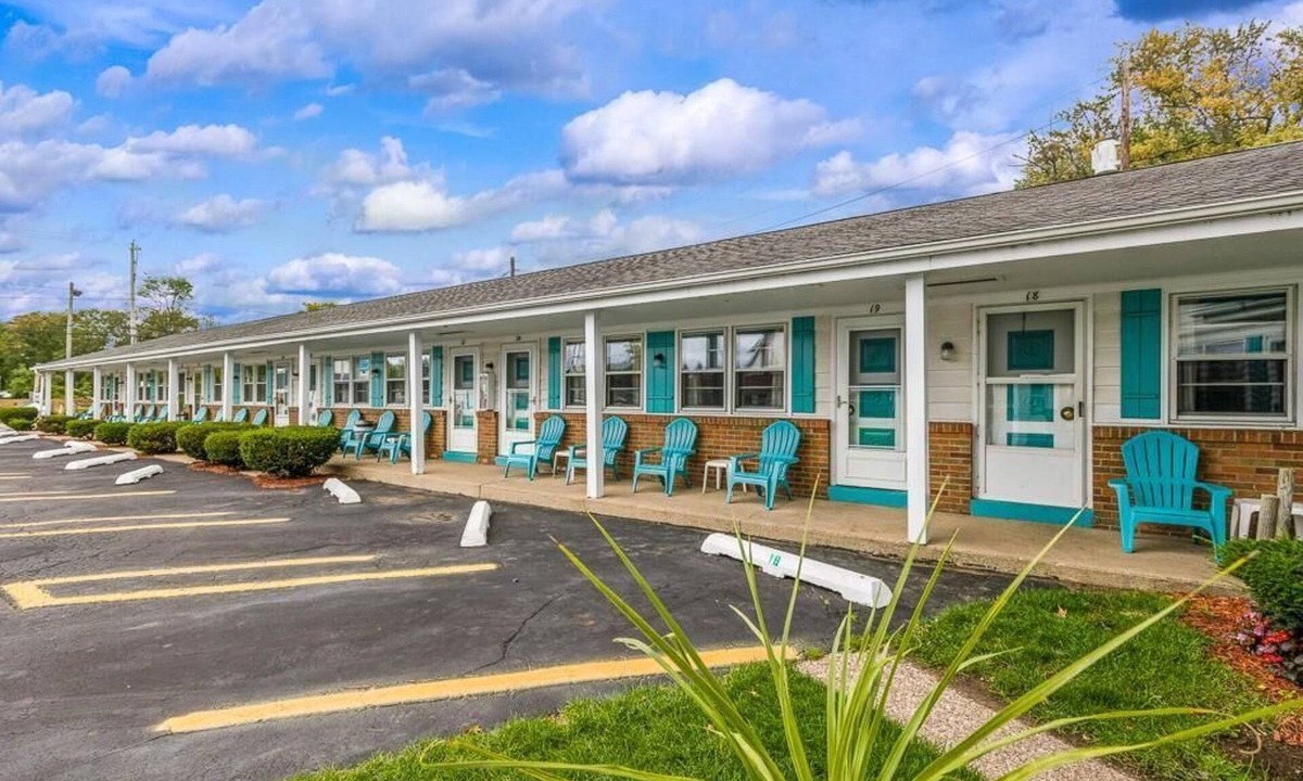 Erie Hotel | Riviera Motel Erie