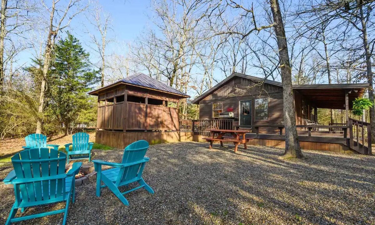 Hochatown Cabin | Robin’s Nest – Cozy Broken Bow Cabin with Private Hot Tub