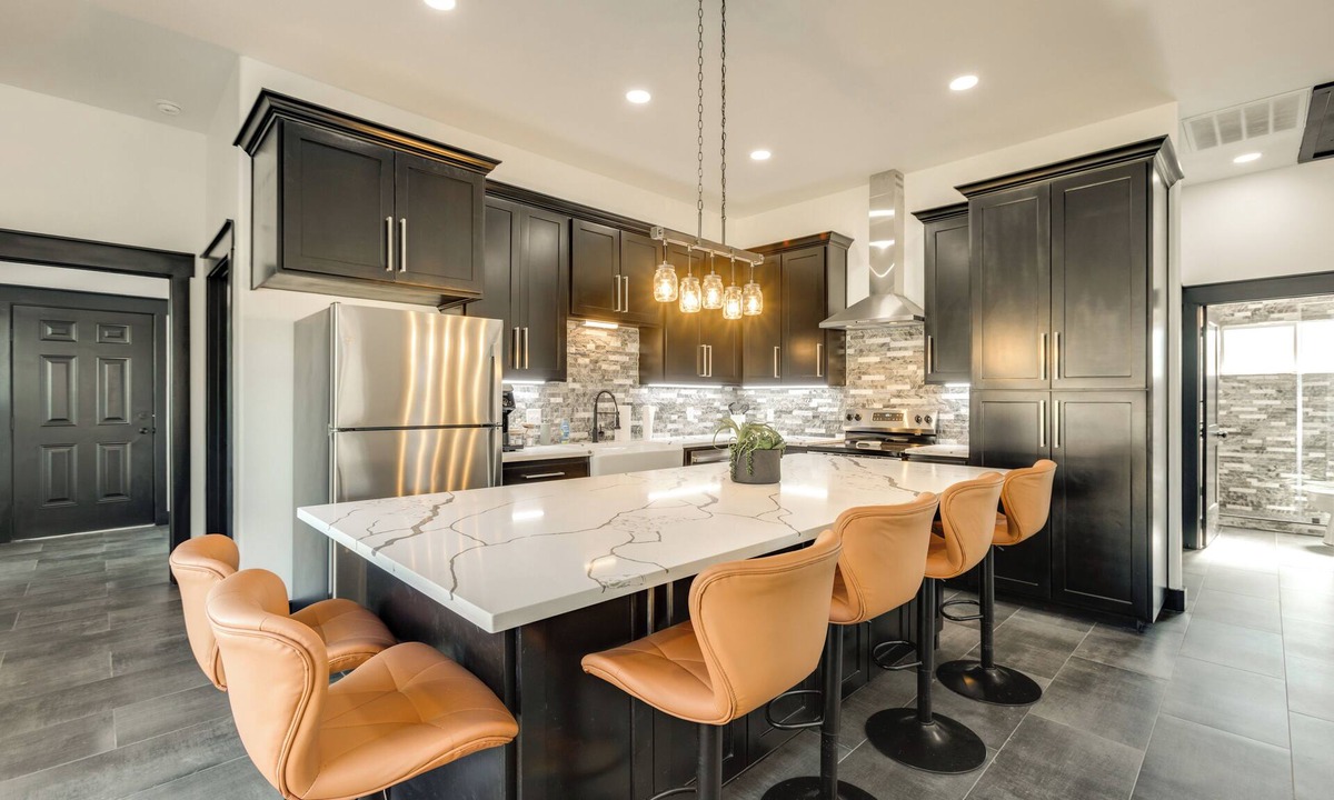 Somerville Cottage | Roo's Hideaway Modern 3BR Near Round Top & A&m!
