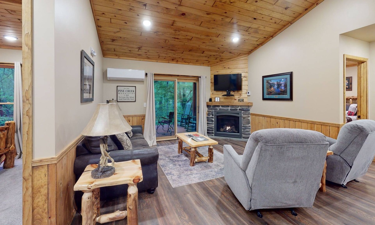 Gaines Cabin | Rough Cut Lodge