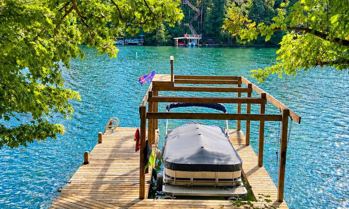 Rushford Lake Cottage | Rushford Ridge Lakehouse