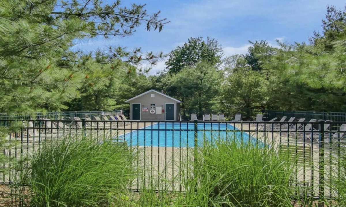 Saugatuck Cabin | Rustic Elegance! Pool, Fire Pit, Hot Tub, Screened Porch & more!
