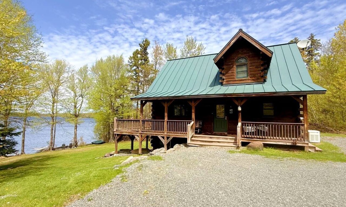 Northeast Somerset Cabin | Rustic Retreat with Lake Access and Outdoor Deck in Rockwood, Maine
