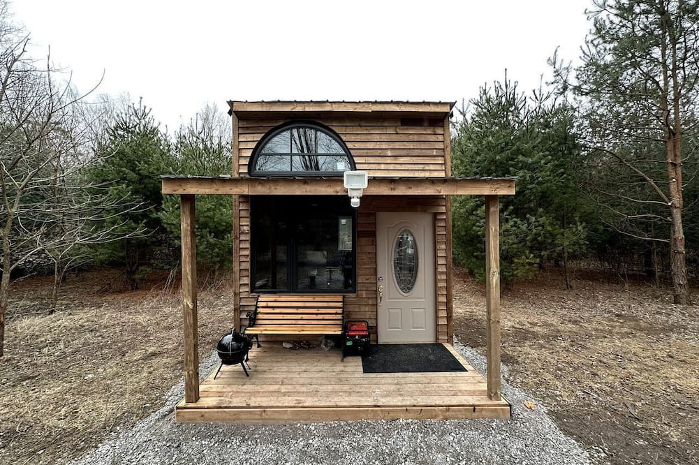 Langton Cabin | Rustic Tiny Home Surrounded by Nature and Forest Trails in Simcoe, Canada