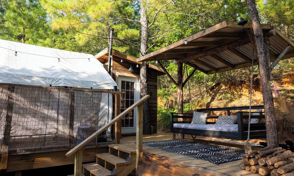 Honey Grove Apartment | Safari tent with full bath in the North Texas woods
