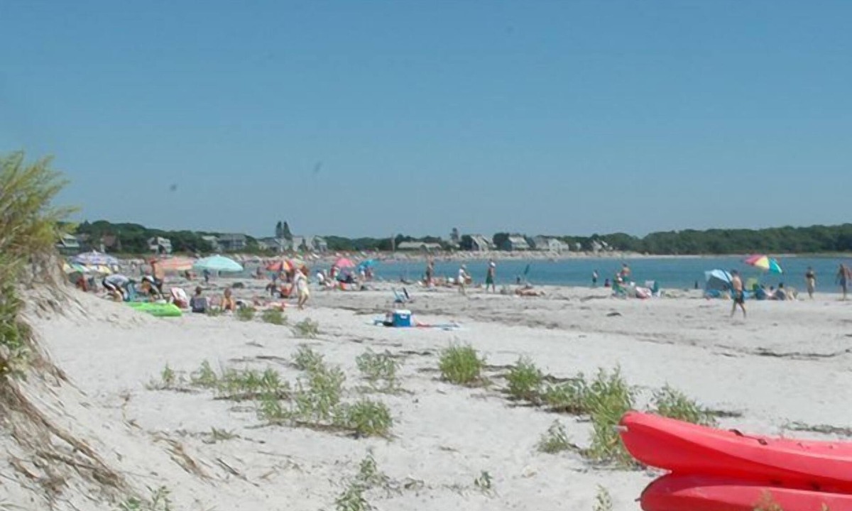Arundel Cottage | Salt Life A Charming Cottage loaded w/Amenities Inc. Pool
