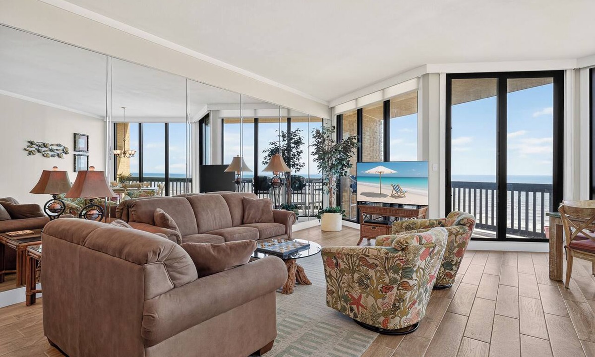 Port Aransas Condo | Sandpiper Condominiums 1209, Panoramic Gulf Views w/direct access to Mustang Island/Port A beaches.