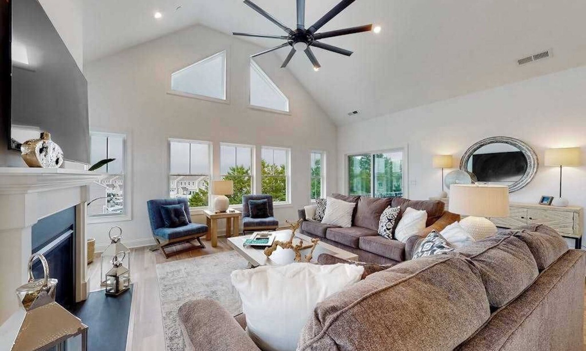 North Ocean City House | Sapphire Sol | House in Ocean City with elevator, roof deck, grill, streaming