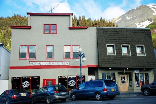 Seward Apartment | Sauerdough Lodging