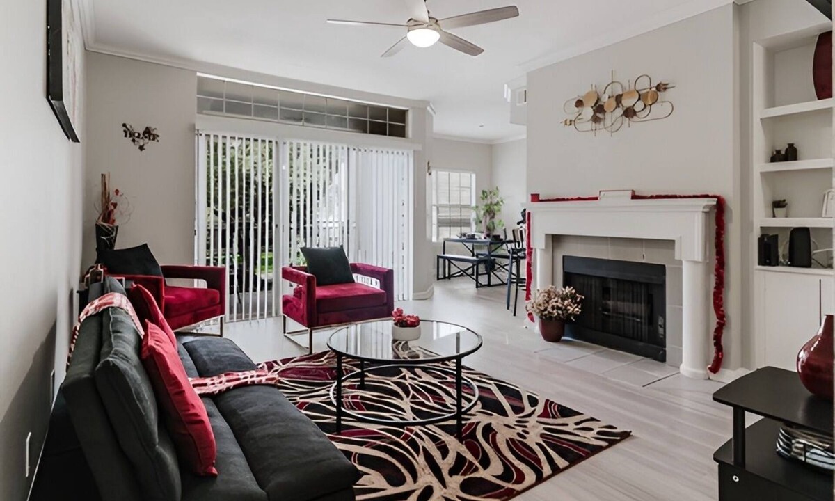 Uptown Apartment | SAVE BIG? Walkable Uptown Dallas 2BR/Nightlife