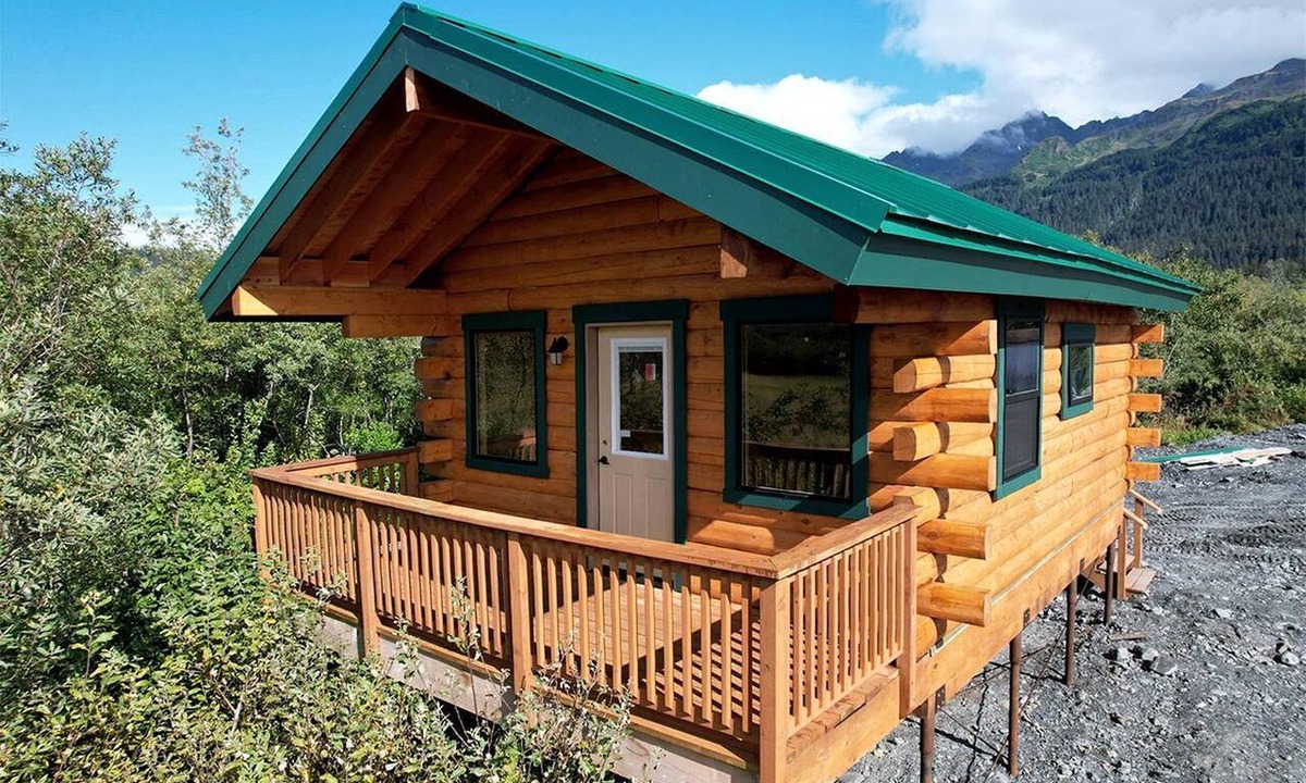 Seward Cabin | Scenic Creekside Cabin with Panoramic Bay & Mountain Views in Seward, Alaska