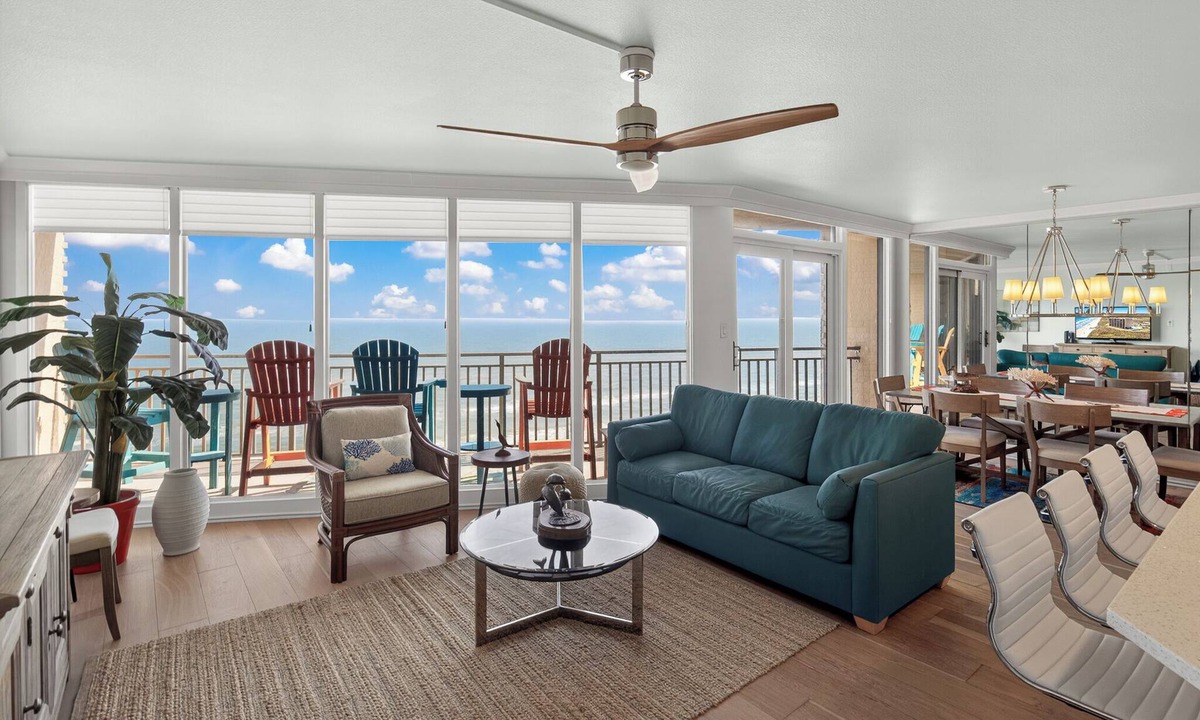 Port Aransas Condo | Seagull #1007: Beachfront 2 Bedroom 2 Bathroom With Spectacular Views and 24 Hour Management