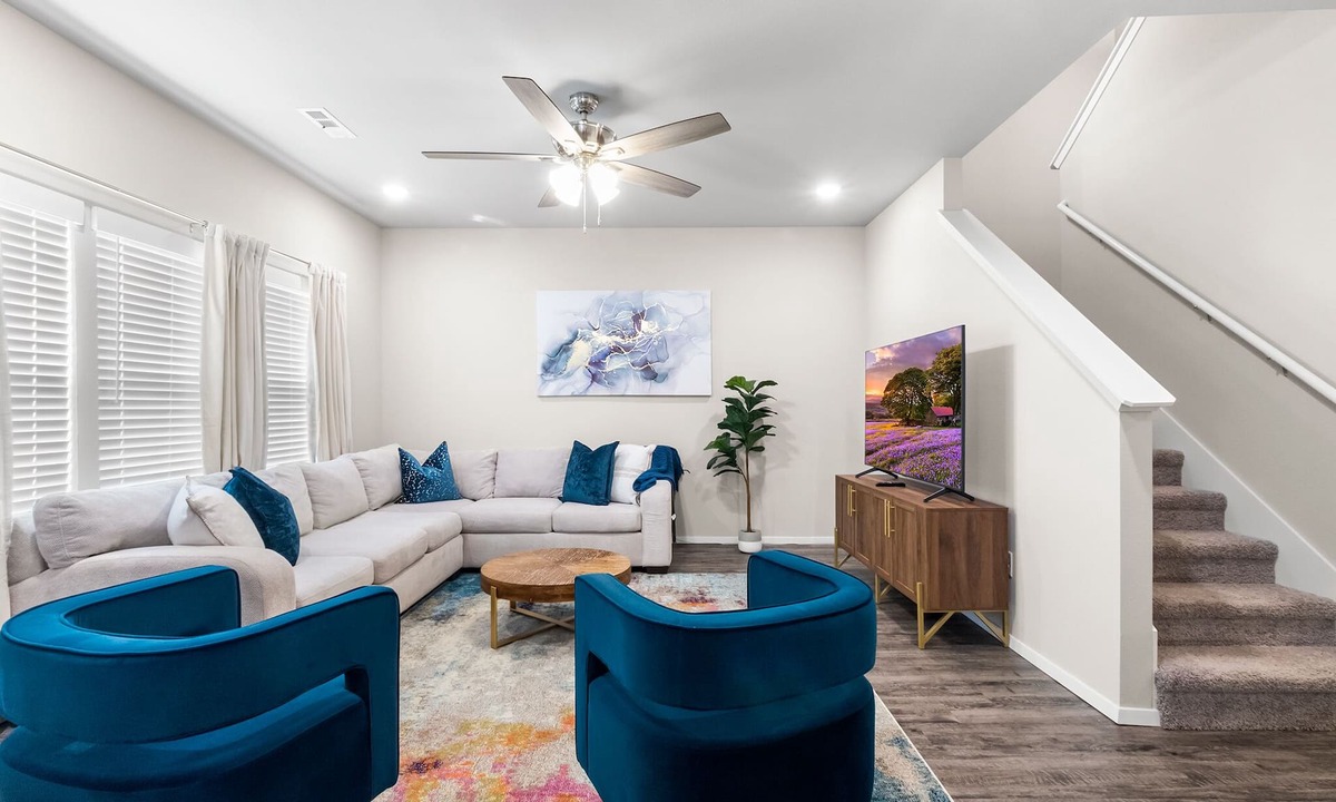 Fayetteville House | SEC & Family Fun, All in One