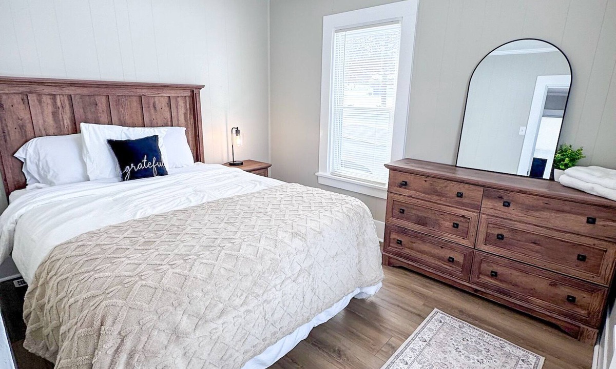 Slippery Rock House | Serene 1-bedroom house in welcoming Slippery Rock