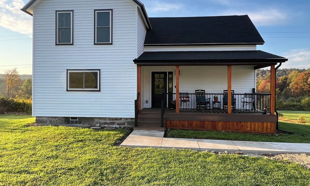 Farmersville Station House | Serene 3-bedroom modern farmhouse across from working Amish farm.