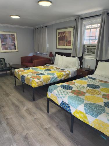 Lake George Cabin | Seven Dwarfs Motel & Cabins
