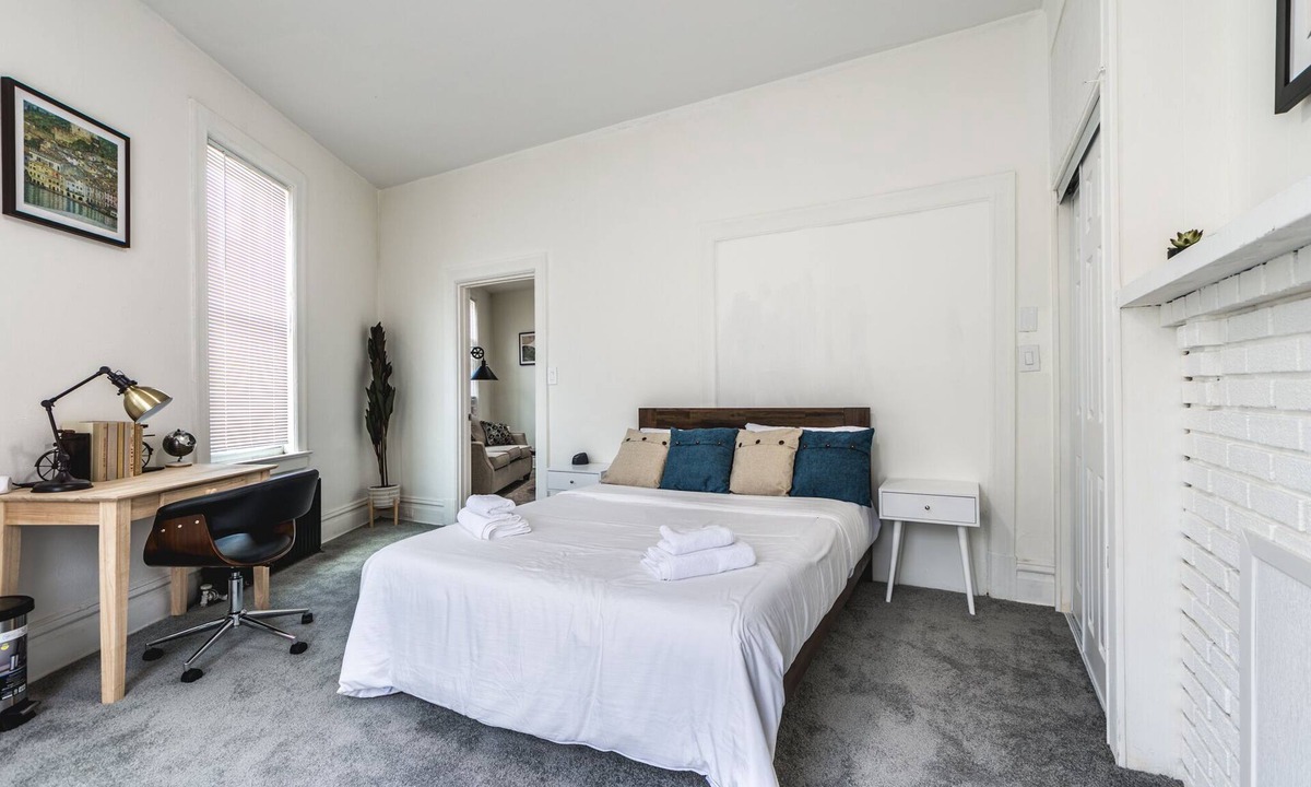 Bloomfield Apartment | ⁂ Shadyside Loft - Prime Area & Luxury Finishes ⁂