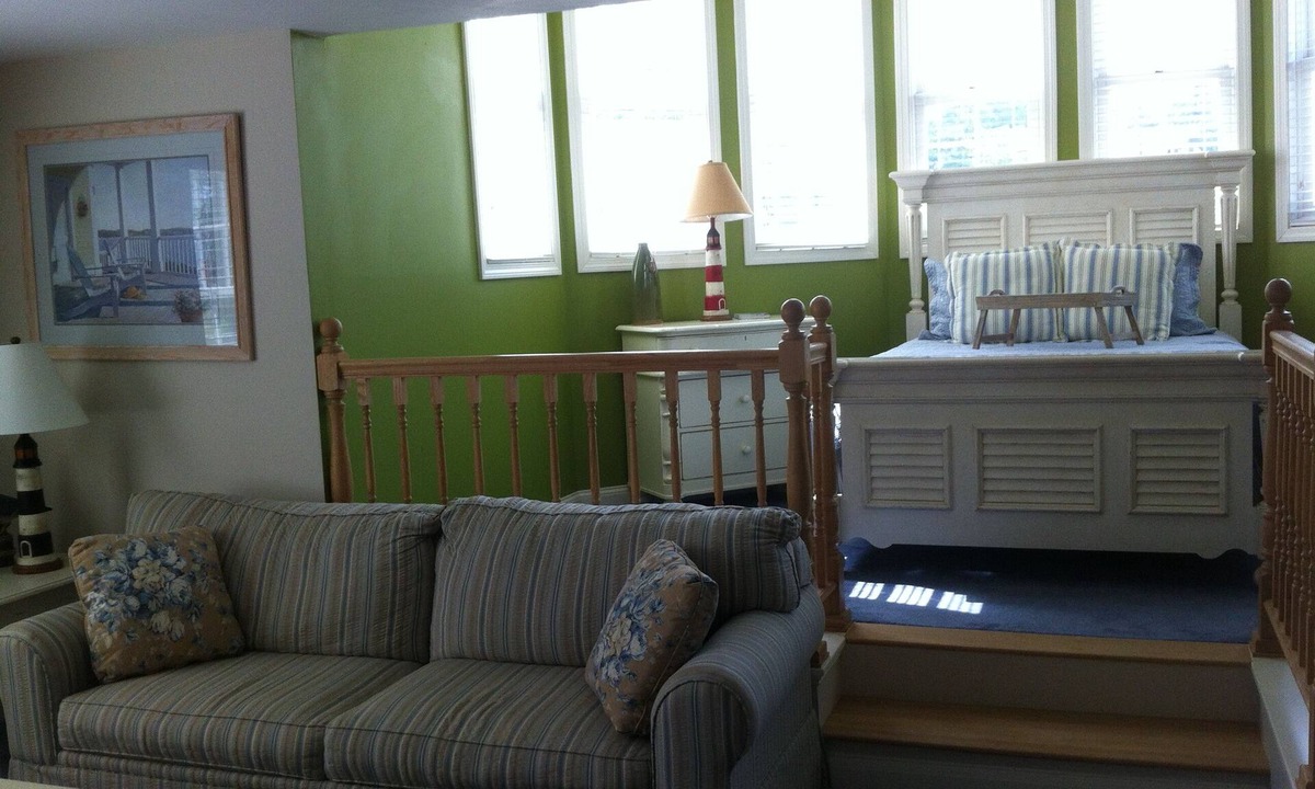 Edgecomb Apartment | Sheepscot Harbour Studio #308