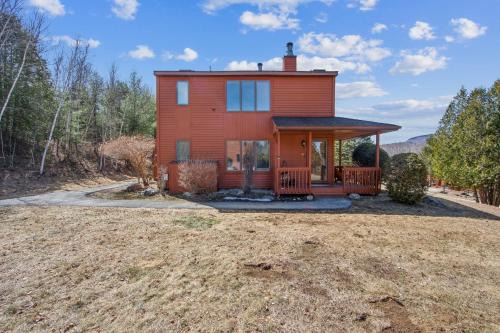 North Creek House | Sleeping Bear Cozy Corner End Unit