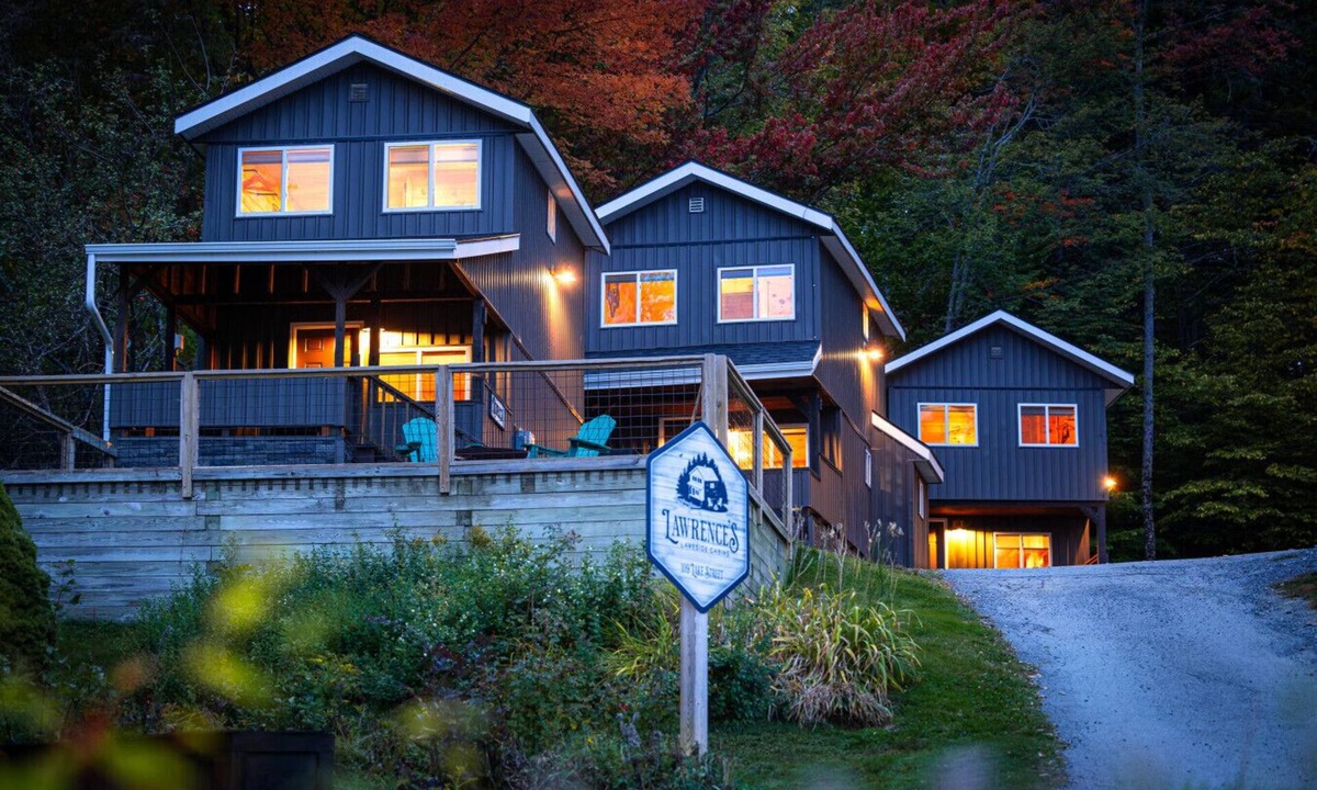 Northeast Somerset Cabin | Sleeps 25! Book all 5 Lawrence`s Lakeside Cabins!