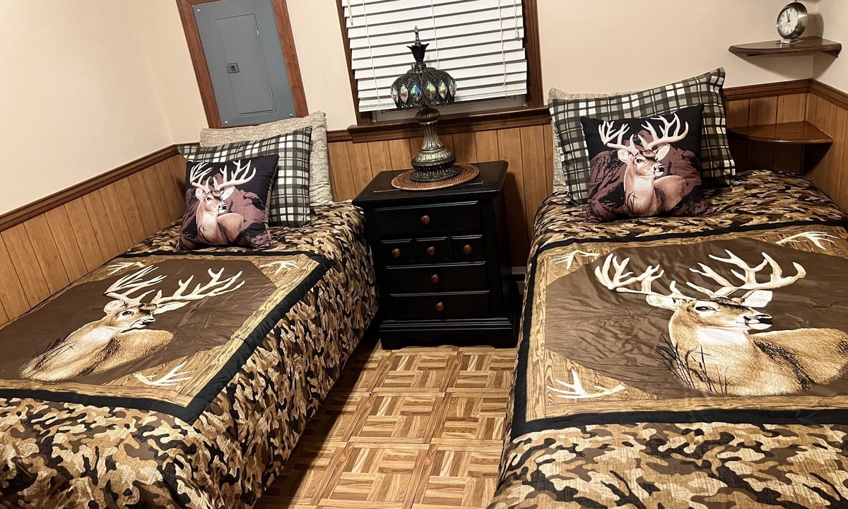 Peace Dale Cabin | Small cozy cabin with grill & fire pit close to beaches, skiing, biking and URI.