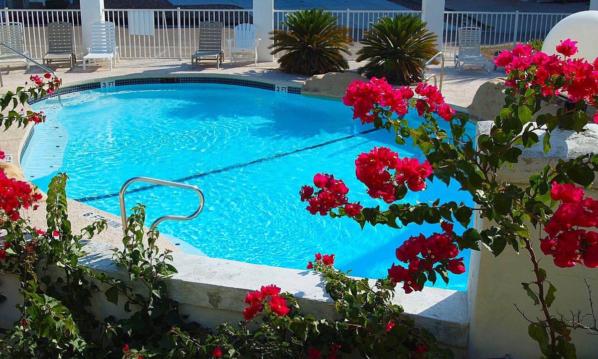 Sand Point House | Sol Searcher by Silver Sands Vacation Rentals
