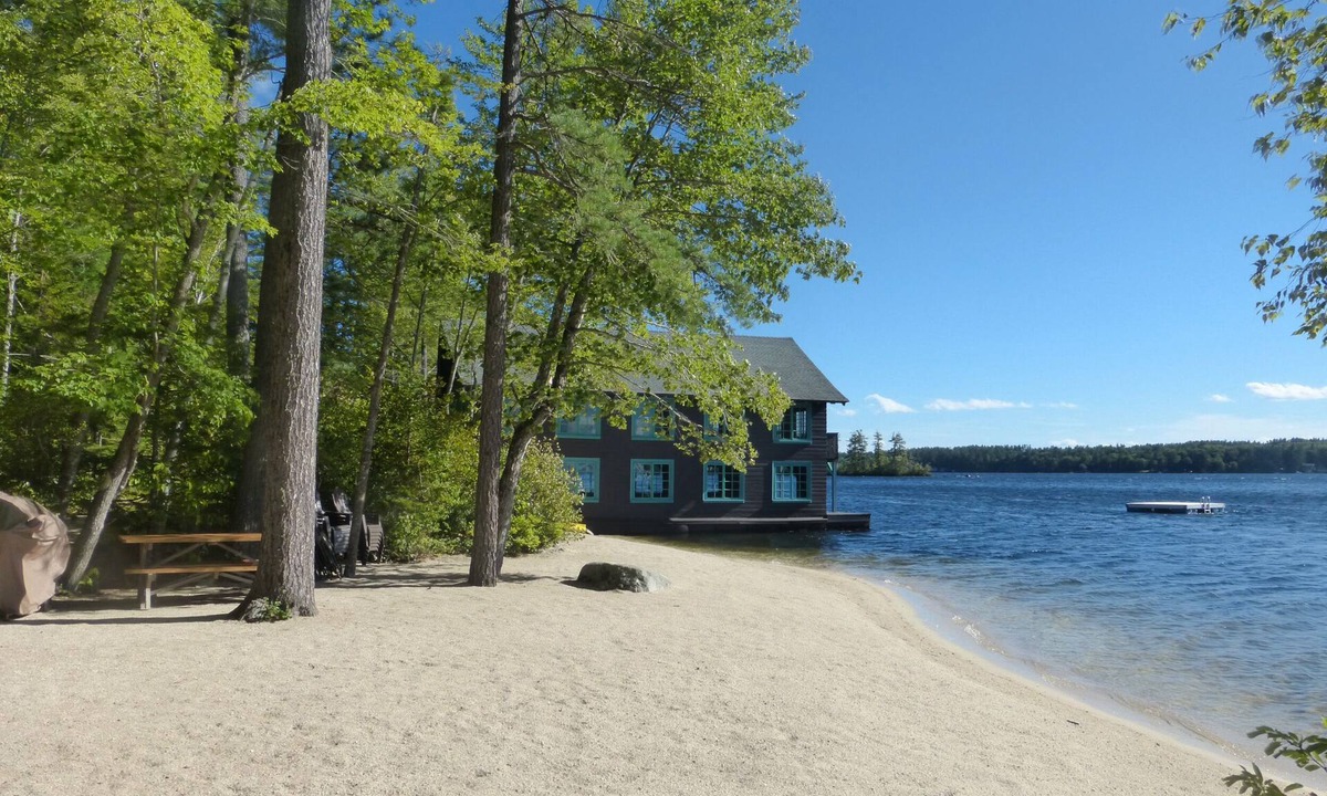 Bridgton House | Spacious Superstar's home on 20 acres, private beach, boathouse & piano