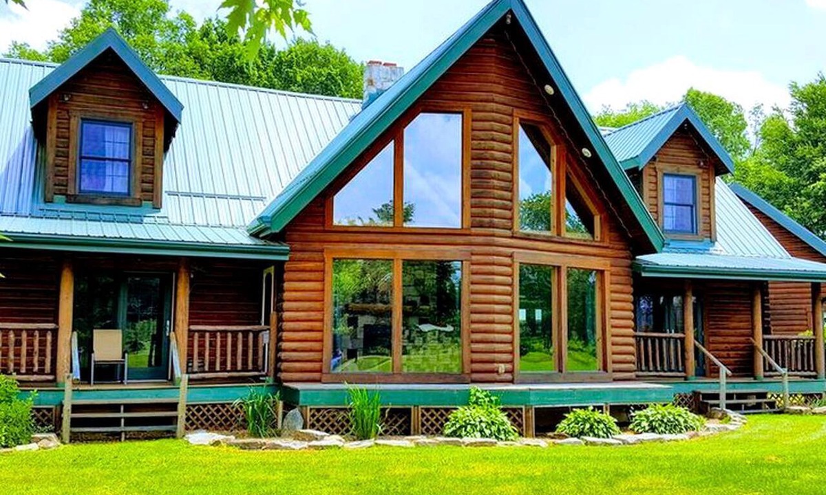 Emlenton Cabin | Spacious Vacation Rental Perfect for Family Reunions near Pittsburgh, Pennsylvania