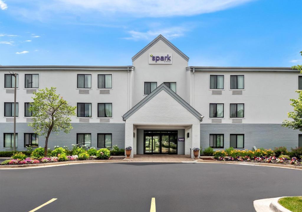 Bryant Pattengill East Hotel | Spark By Hilton Ann Arbor South
