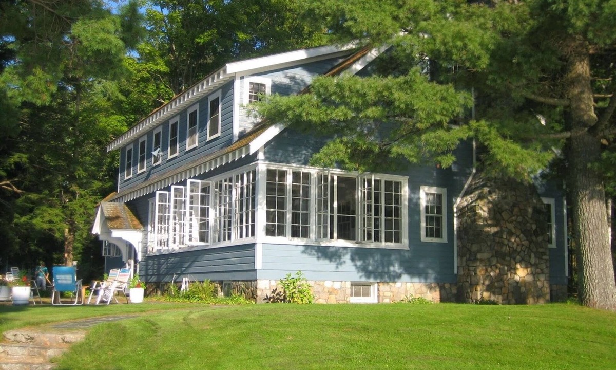 Brant Lake House | Special Lakefront Family Vacation Rental