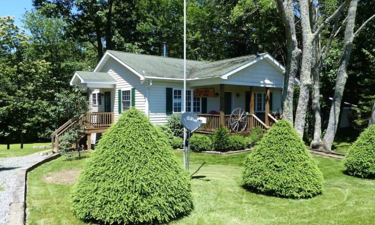 Weedville House | Spring View Lodge, Elk Country PA